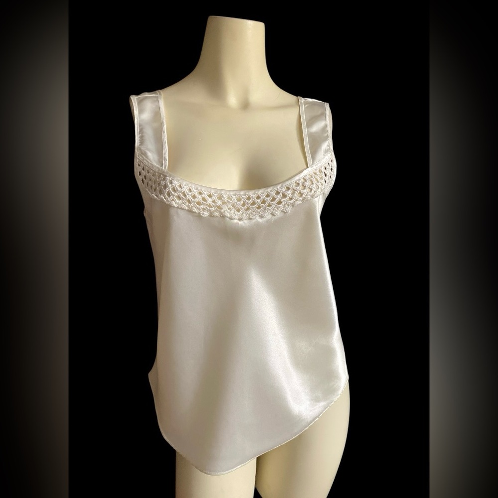 Vintage California Dynasty Lingerie Satin Chemise Top women’s size Medium Ivory